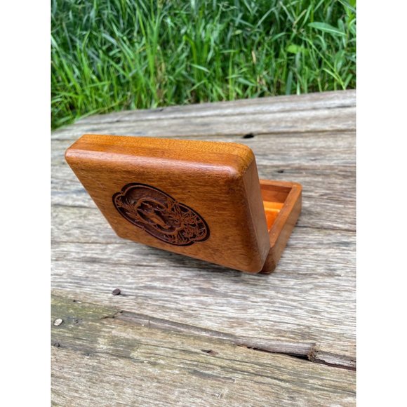 Vintage Small Walnut Wood Jewelry Box Carved Bird on Branch - Picture 10 of 11